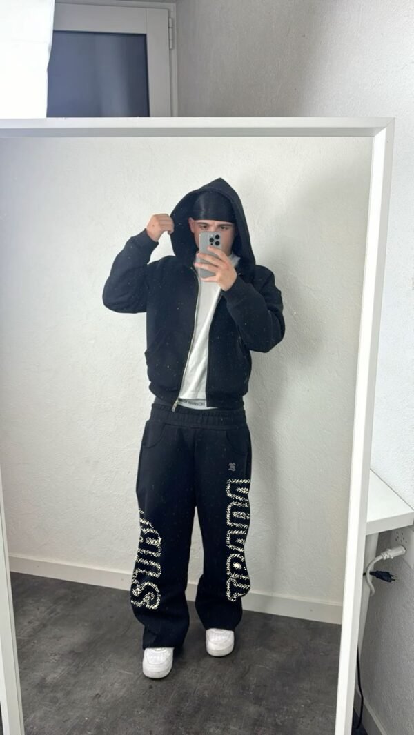 LARGEJOGGER - Image 2
